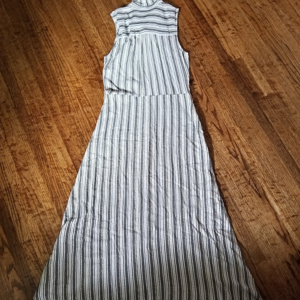 ECI Dress - Picture 5 of 7
